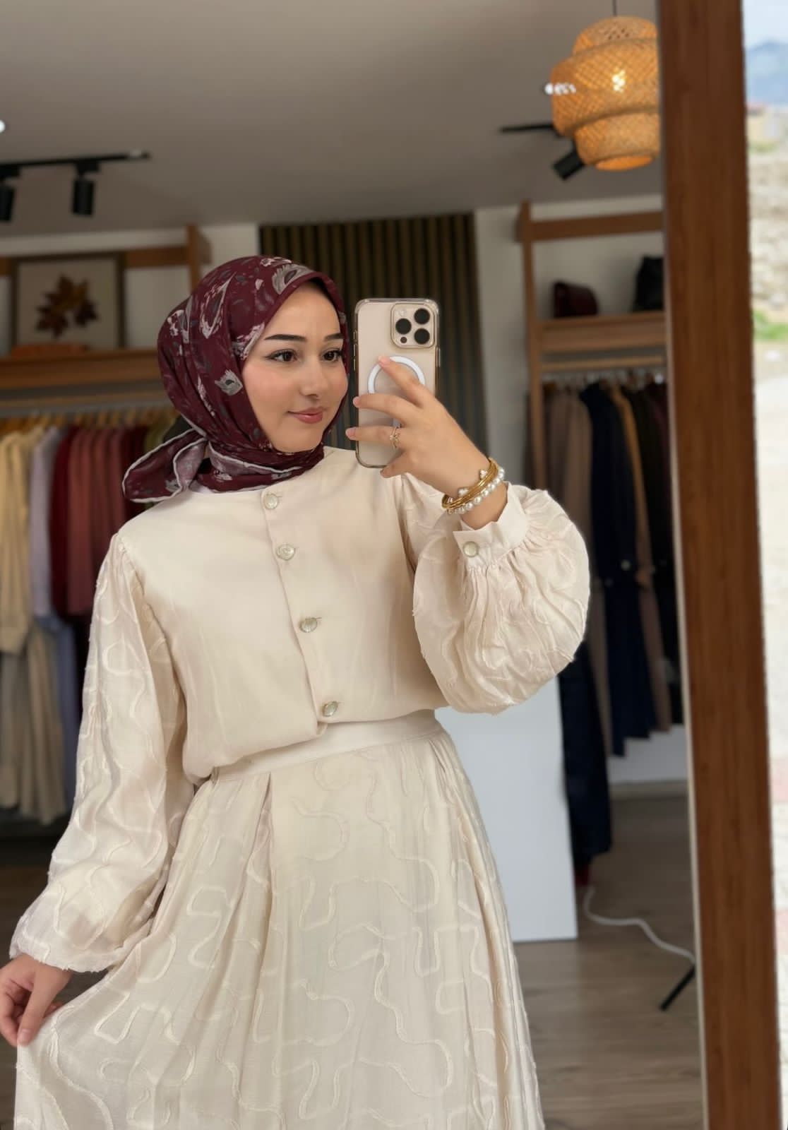 Pazarlar Bekar Bayan Escort Nisa