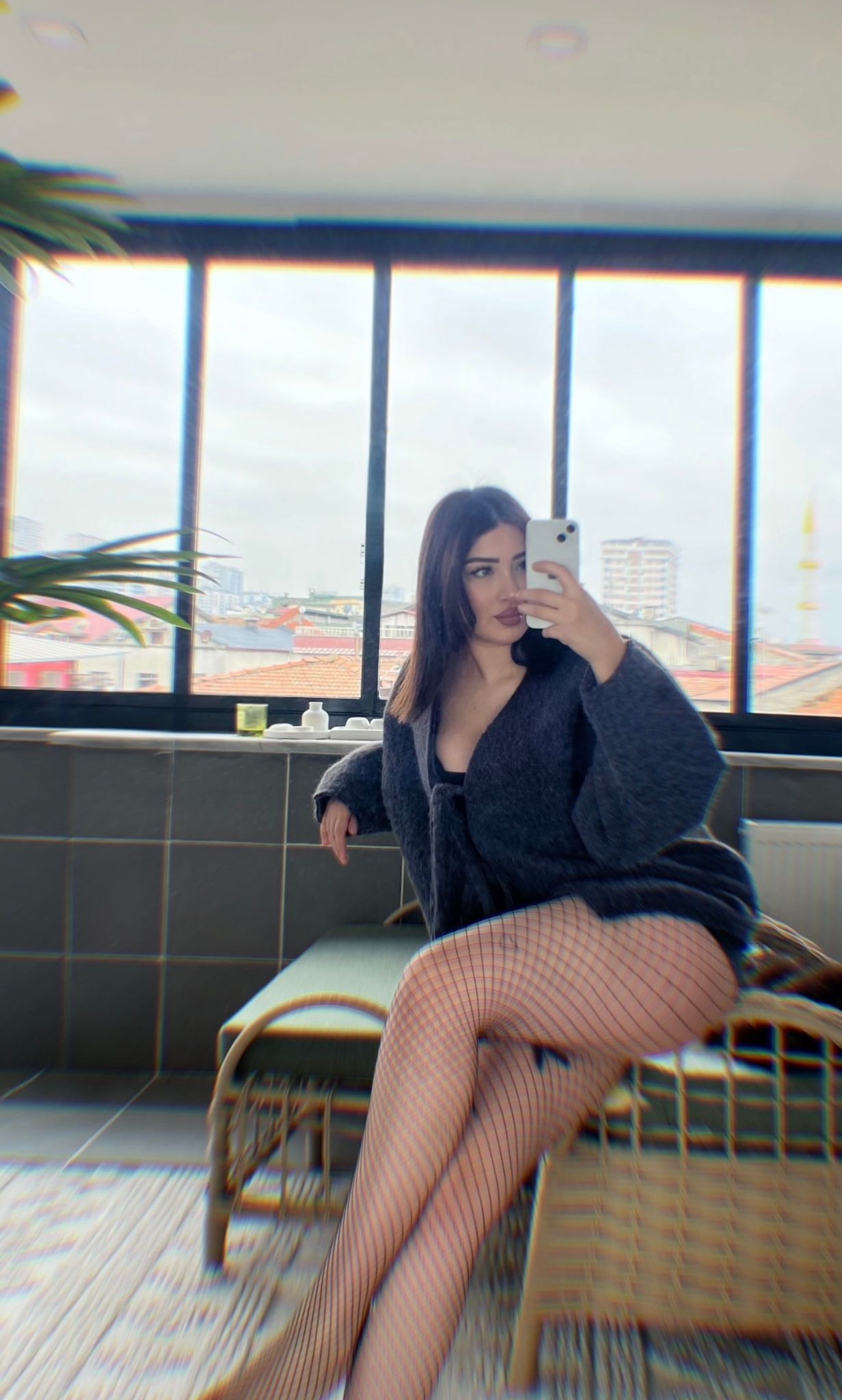 Aydıncık Sevecen Kadın Escort Banu