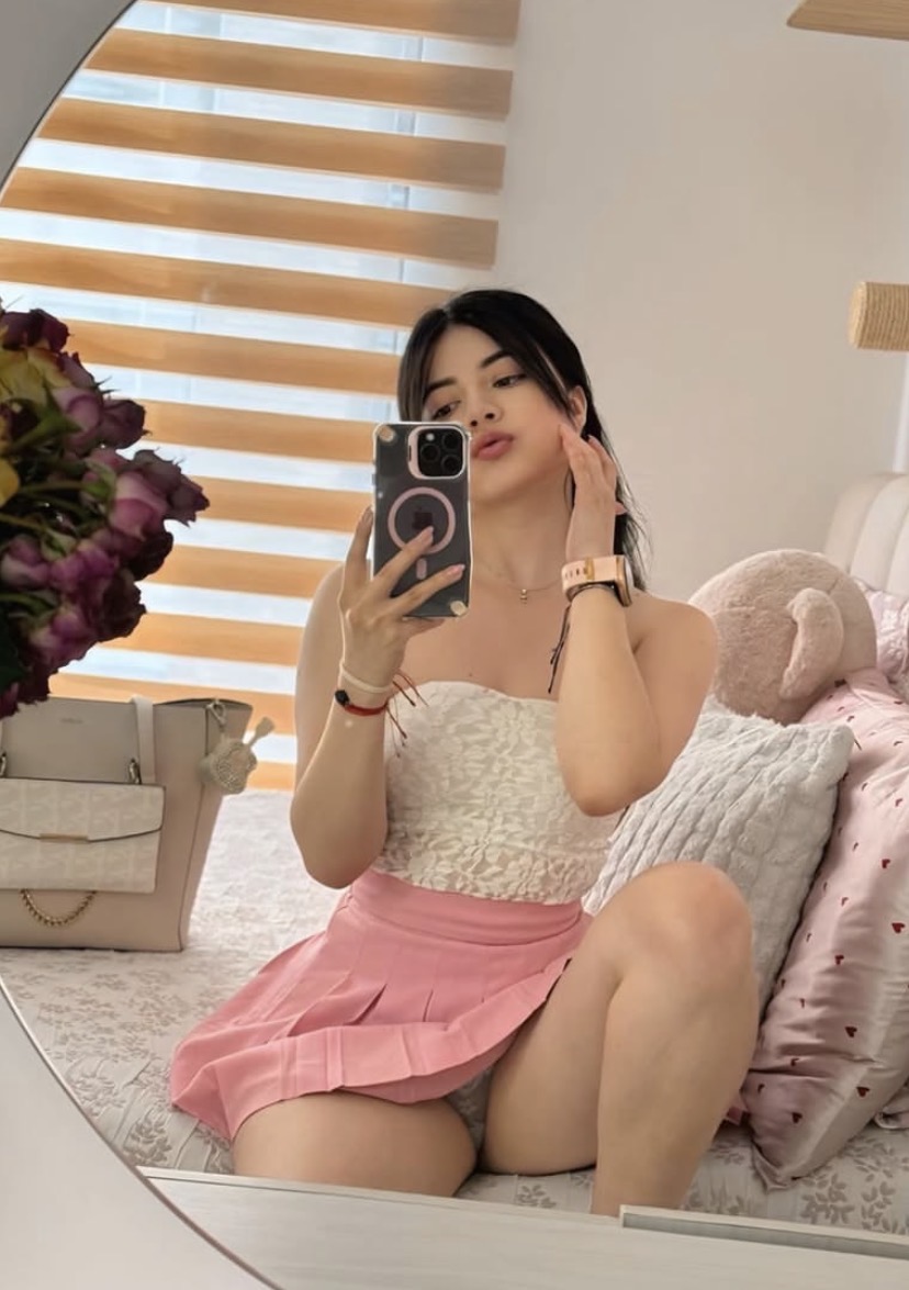 Böçen Bilinçli Kadın Escort Elif
