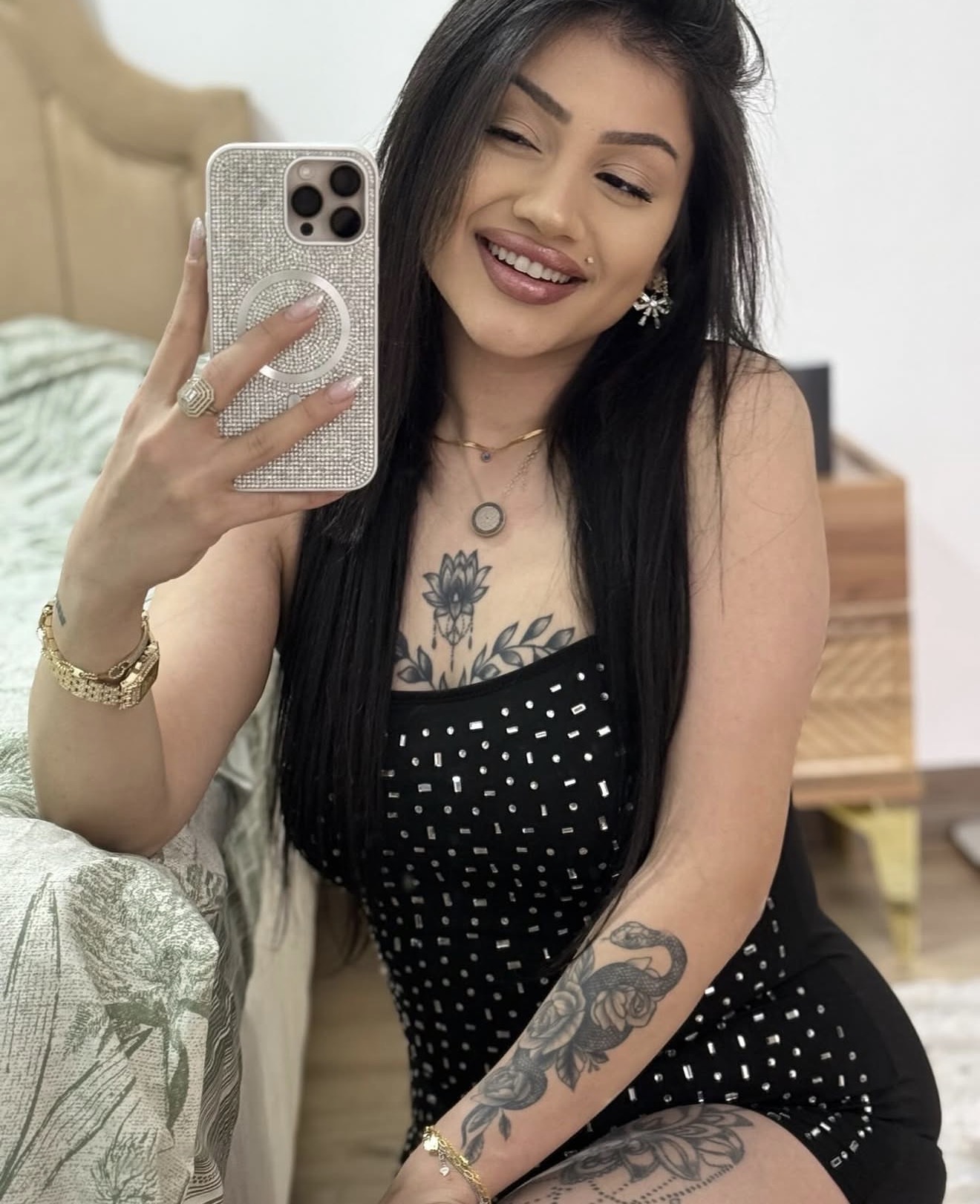 Başkonak Şişman Bayan Escort Berrak